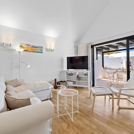 Home2Book Design House Bastian Beach Costa Teguise Extérieur photo