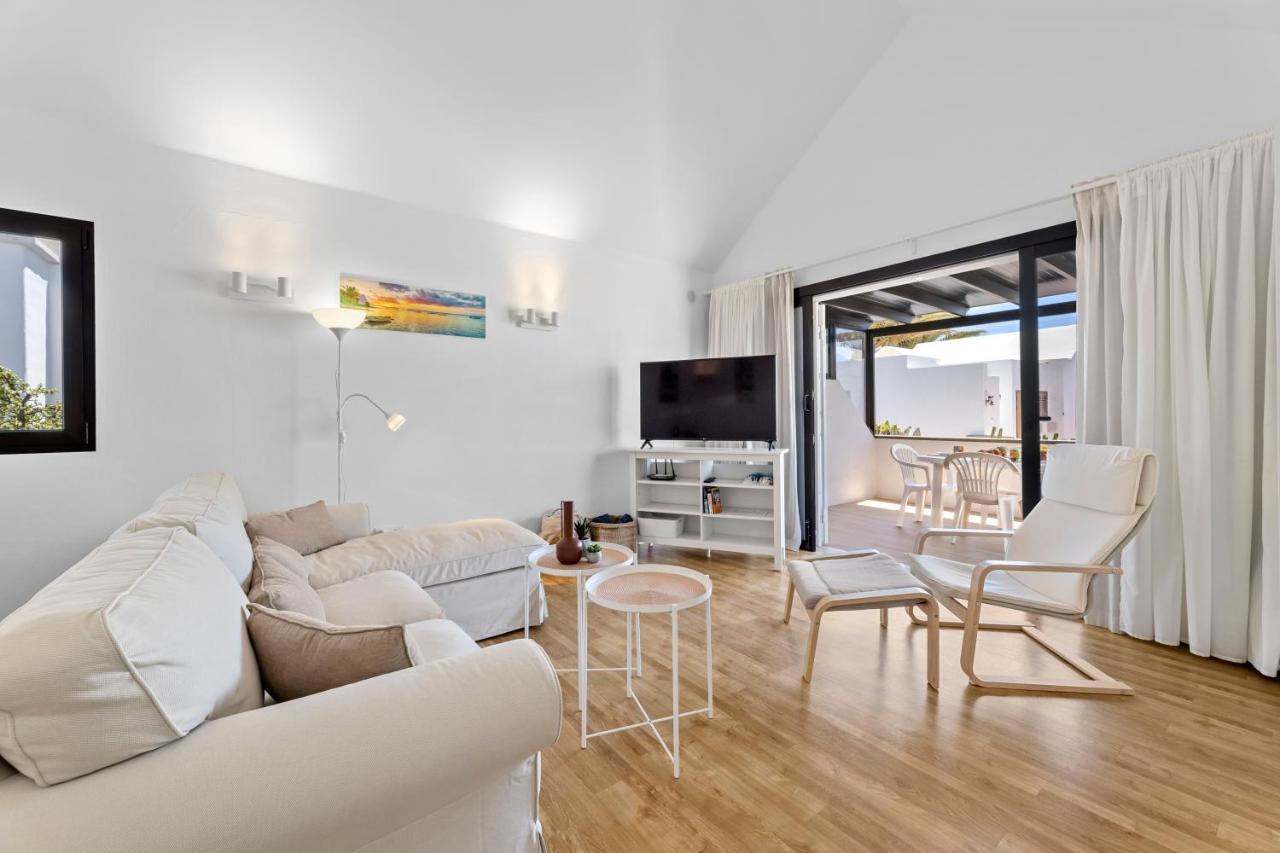 Home2Book Design House Bastian Beach Costa Teguise Extérieur photo